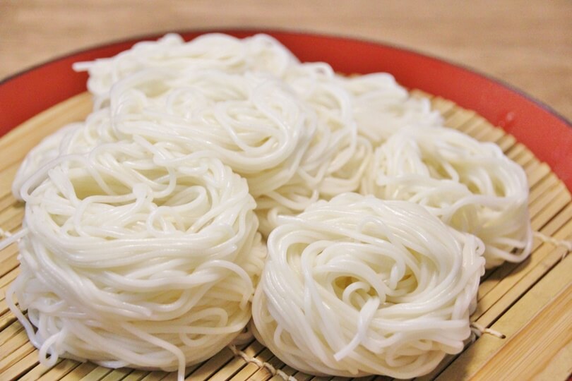 まずいとは言わせない！茹でないそうめんを美味しくする方法